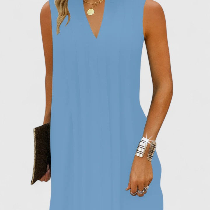 Clarhild™ | Elegant Flattering Dress with V-Neck Clara Monroe